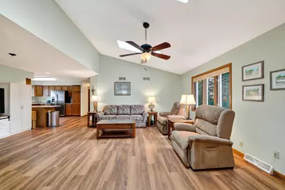 170 Saratoga Circle, Oregon, WI 53575 - Photo 3