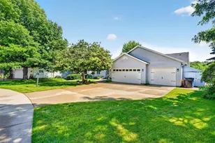 170 Saratoga Cir, Oregon, WI 53575 - Photo 43