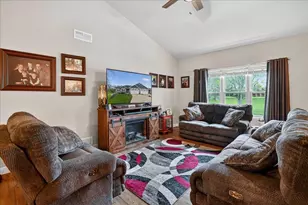 4555 Golf Dr, Windsor, WI 53598 - Photo 9