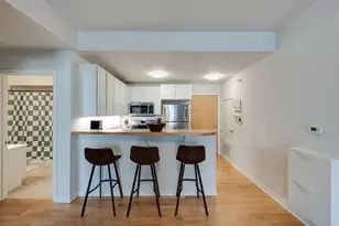 360 W Washington Ave, Madison, WI 53703 - Photo 7