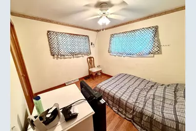 265 E Memorial Drive, Janesville, WI 53545 - Photo 11