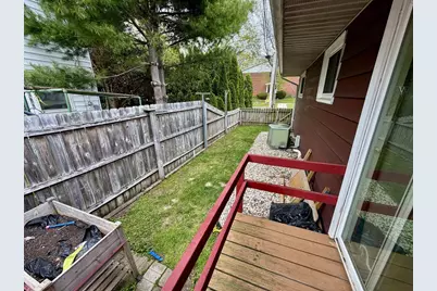 265 E Memorial Drive, Janesville, WI 53545 - Photo 19