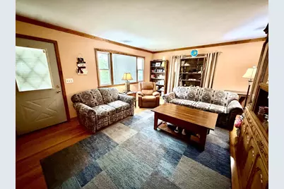 265 E Memorial Drive, Janesville, WI 53545 - Photo 21