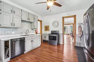 315 Park Ave, Prairie Du Sac, WI 53578 - Photo 27