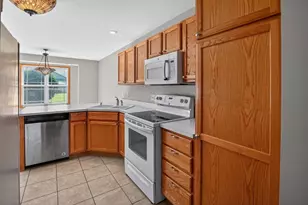 4817 Marsh Rd, Madison, WI 53718 - Photo 9