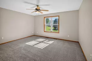4817 Marsh Rd, Madison, WI 53718 - Photo 11