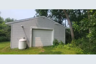 304 10th Avenue, Baraboo, WI 53913 - Photo 37