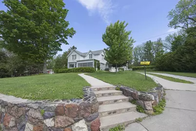 304 Tenth Ave Street, Baraboo, WI 53913 - Photo 1