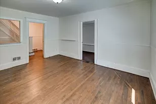927 Drake St, Madison, WI 53715 - Photo 13