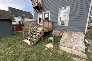 1207 Chandler St, Madison, WI 53715 - Photo 11