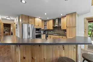 306 Lake Shore Dr, Wisconsin Dells, WI 53965 - Photo 9