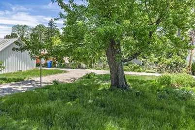 426 4th Street, Baraboo, WI 53913 - Photo 21