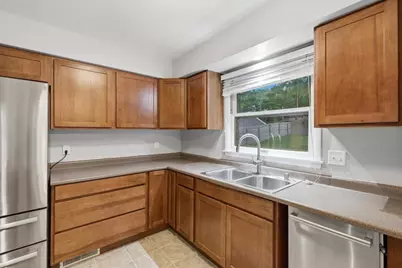 4234 Portland Parkway, Madison, WI 53714 - Photo 13