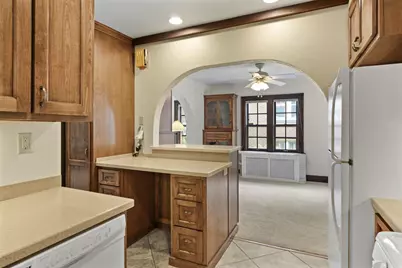 1122 Spaight Street, Madison, WI 53703 - Photo 13