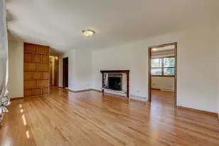 5134 Pepin Pl, Madison, WI 53705 - Photo 5