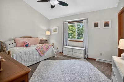 916 Katherine Drive, Sun Prairie, WI 53590 - Photo 25