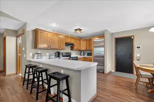 3510 Manchester Rd, Madison, WI 53719 - Photo 9