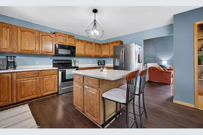 7129 Dorf View Court, Sauk City, WI 53583 - Photo 9