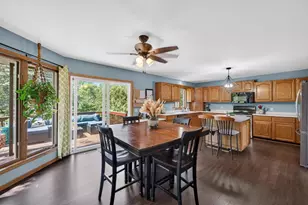 7129 Dorf View Ct, Sauk City, WI 53583 - Photo 7