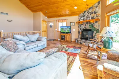E2392 Black Forest Drive, La Valle, WI 53941 - Photo 5
