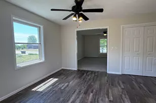 2259 Dupont Dr, Janesville, WI 53546 - Photo 7