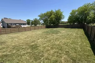 2259 Dupont Dr, Janesville, WI 53546 - Photo 29
