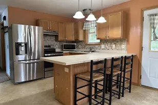 712 Williams St, Janesville, WI 53545 - Photo 3