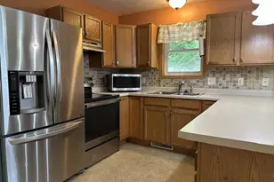 712 Williams St, Janesville, WI 53545 - Photo 5