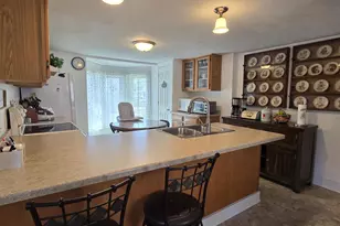 412 N Chatham St, Janesville, WI 53548 - Photo 7