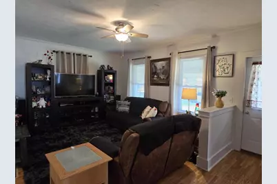 412 N Chatham Street, Janesville, WI 53548 - Photo 3