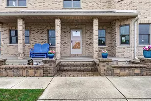 W6383 Hackbarth Rd, Fort Atkinson, WI 53538 - Photo 3