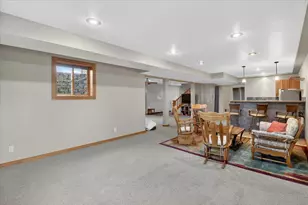 W6383 Hackbarth Rd, Fort Atkinson, WI 53538 - Photo 35