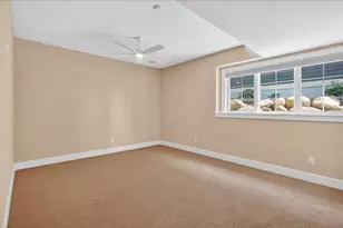 9025 Royal Oaks Cir, Verona, WI 53593 - Photo 43