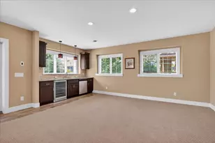 9025 Royal Oaks Cir, Verona, WI 53593 - Photo 37