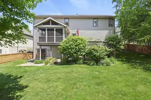 422 Bailey Dr, Madison, WI 53718 - Photo 43