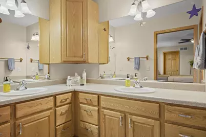 422 Bailey Drive, Madison, WI 53718 - Photo 23