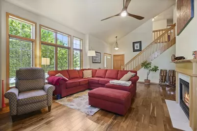 422 Bailey Drive, Madison, WI 53718 - Photo 5