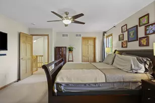 422 Bailey Dr, Madison, WI 53718 - Photo 21