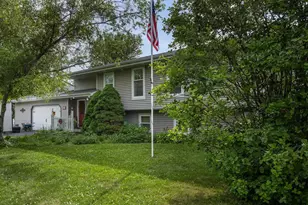 5909 N Violet View Dr, Milton, WI 53563 - Photo 5