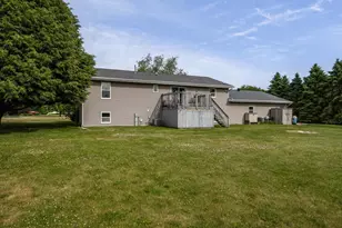 5909 N Violet View Dr, Milton, WI 53563 - Photo 41