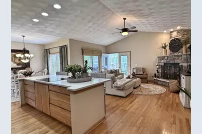 2426 N Sumac Drive, Janesville, WI 53545 - Photo 5