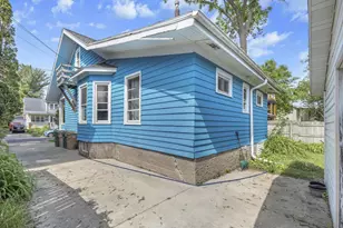 217 N 6th St, Madison, WI 53704 - Photo 33