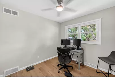 1121 Debra Lane, Madison, WI 53704 - Photo 13