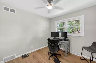 1121 Debra Ln, Madison, WI 53704 - Photo 13