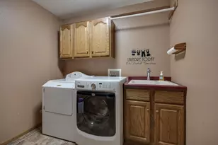 N5040 Ludwig Rd, Rio, WI 53960 - Photo 17