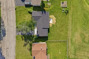 318 Eilbes Ave, Beaver Dam, WI 53916 - Photo 33