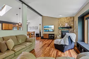 438 Fur Ct, Wisconsin Dells, WI 53965 - Photo 5