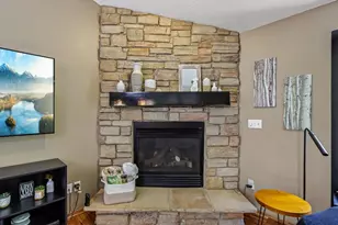 438 Fur Ct, Wisconsin Dells, WI 53965 - Photo 5