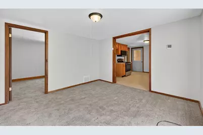 972 Philhower Road, Beloit, WI 53511 - Photo 9