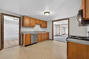 972 Philhower Rd, Beloit, WI 53511 - Photo 5